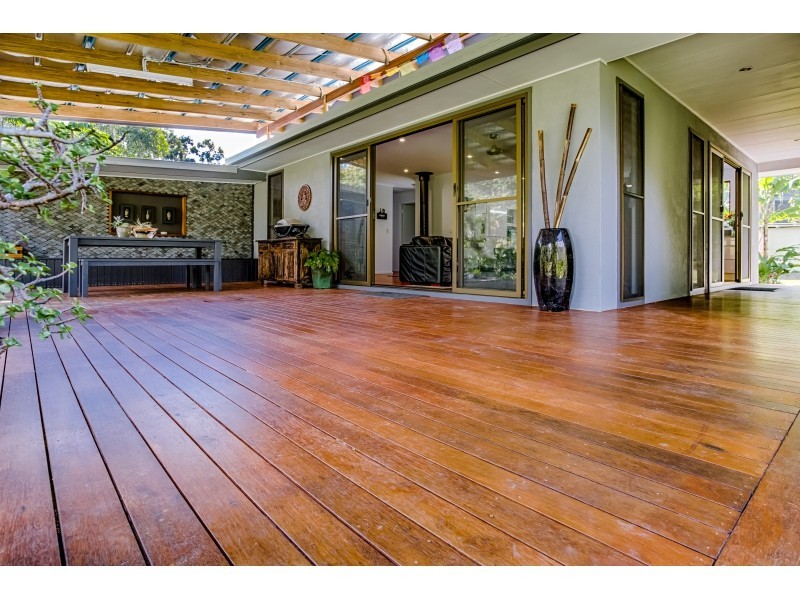 132 Creightons Road, Yandina QLD 4561