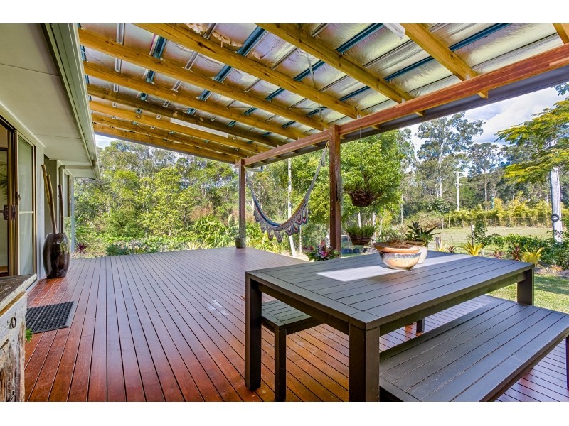 132 Creightons Road, Yandina QLD 4561