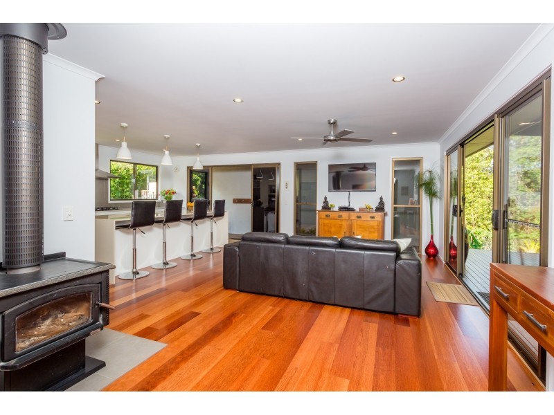 132 Creightons Road, Yandina QLD 4561