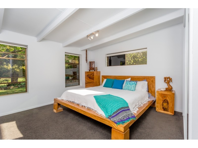 132 Creightons Road, Yandina QLD 4561