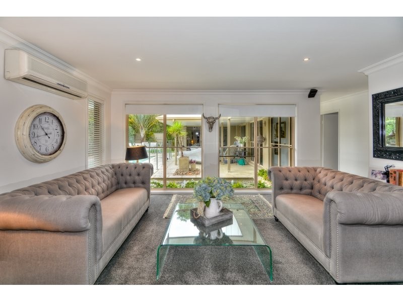 194 Shorehaven Drive, Noosaville QLD 4566