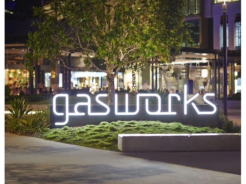 809/30 Festival Place, Newstead QLD 4006