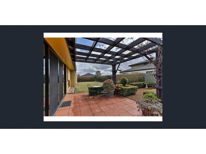 89 Nelson Street, Middle Ridge QLD 4350