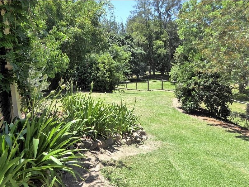 6 Cook Street, Gloucester NSW 2422