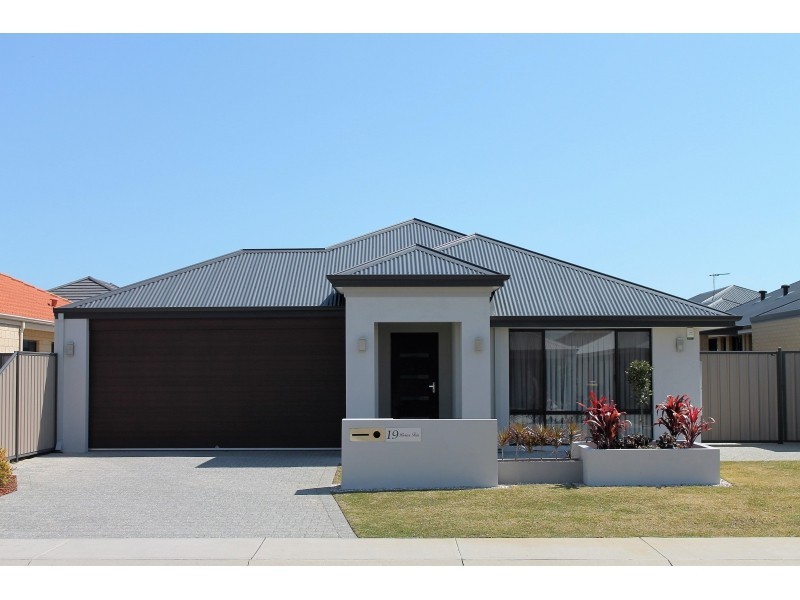 19 Riviera Turn, Piara Waters WA 6112