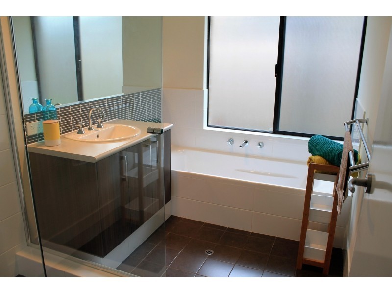 19 Riviera Turn, Piara Waters WA 6112