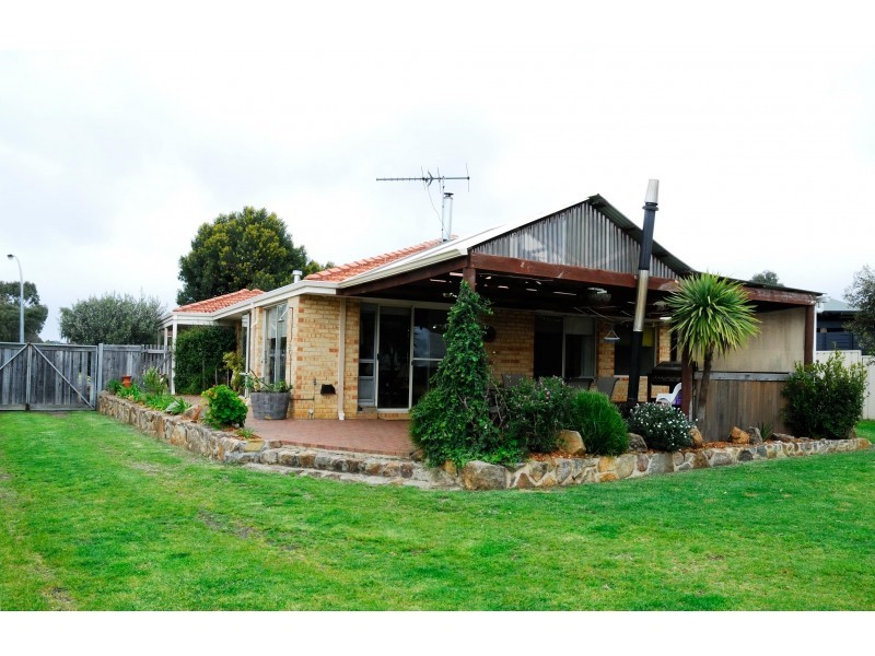 30 Duggan Drive, Cowaramup WA 6284