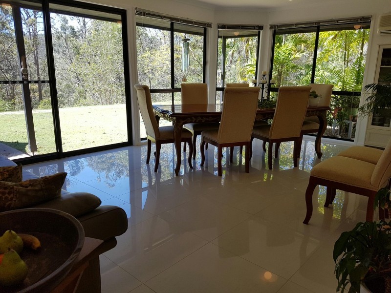 294 Mount Petrie Road, Mackenzie QLD 4156