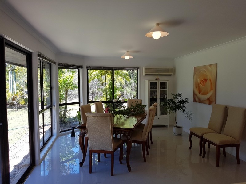 294 Mount Petrie Road, Mackenzie QLD 4156