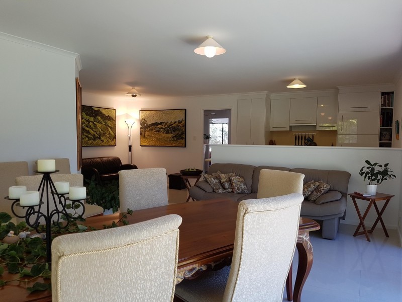 294 Mount Petrie Road, Mackenzie QLD 4156