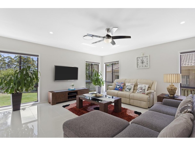 22 THE LINKS, Robina QLD 4226