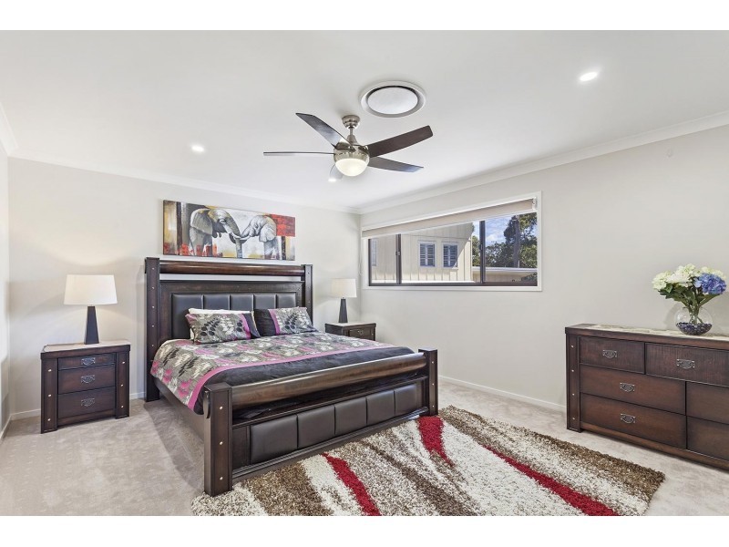 22 THE LINKS, Robina QLD 4226