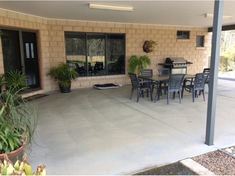 92 Pioneer Drive, Maiden Gully VIC 3551