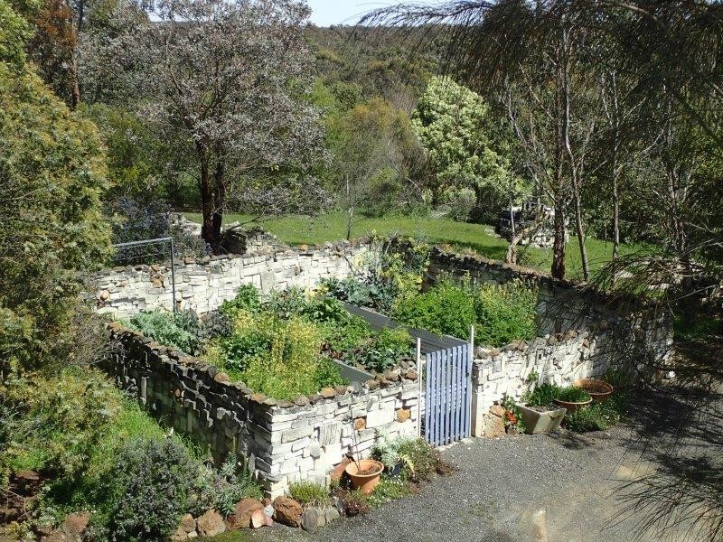 55 Heather Road, Gisborne VIC 3437