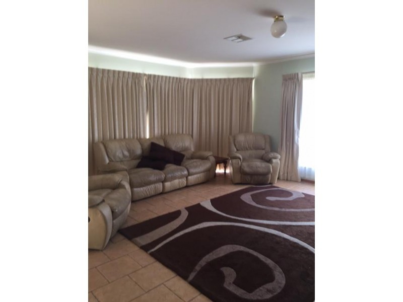 2/6A BANNON COURT, Pennington SA 5013