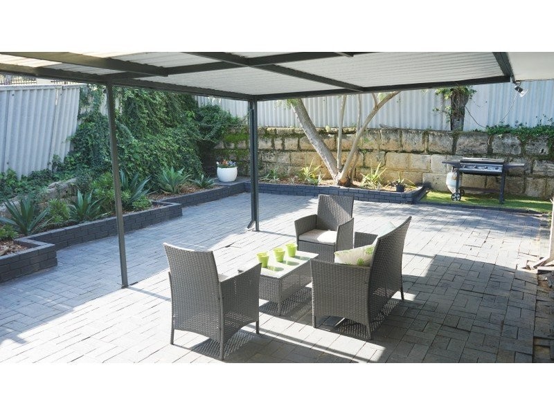 5 Dowling Place, Orelia WA 6167