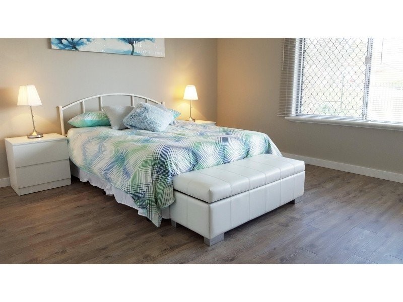 5 Dowling Place, Orelia WA 6167