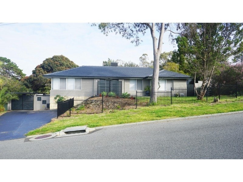 5 Dowling Place, Orelia WA 6167