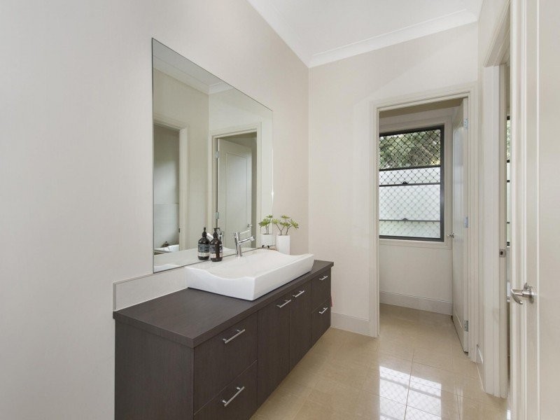 45-53 Holt Road, Tamborine Mountain QLD 4272