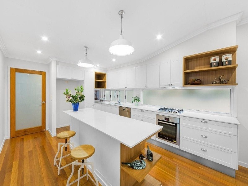 18 Kinross Street, Spring Hill QLD 4000