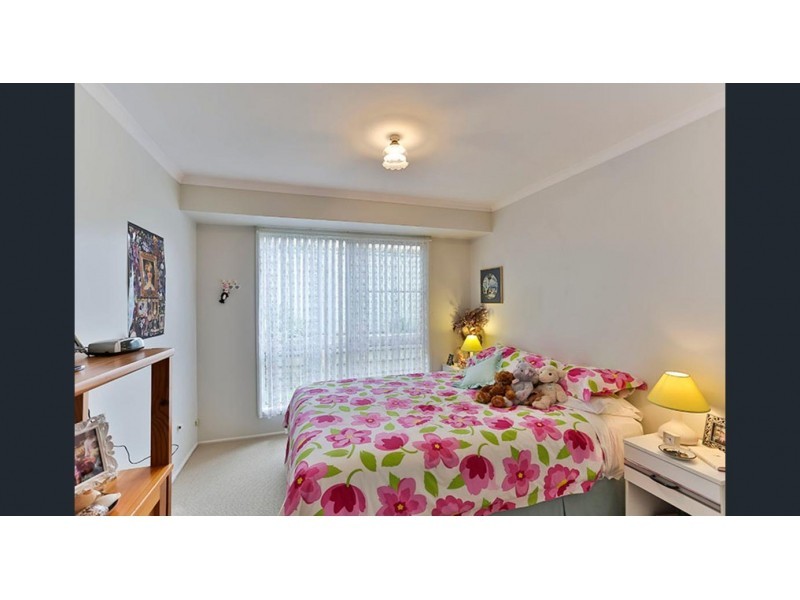 7 Roslyn Street, Centenary Heights QLD 4350