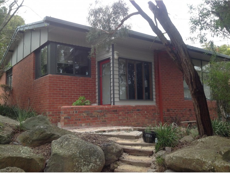 823 Laurie Street, Mount Pleasant VIC 3350