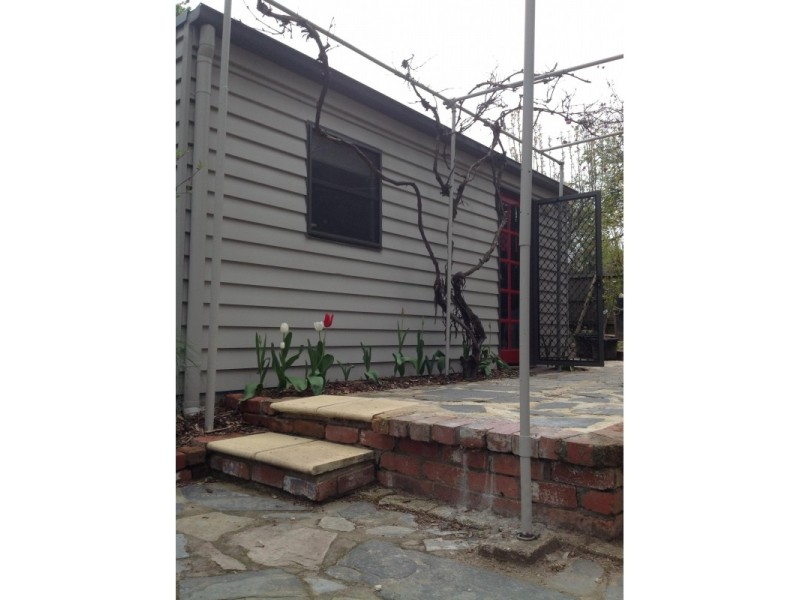 823 Laurie Street, Mount Pleasant VIC 3350