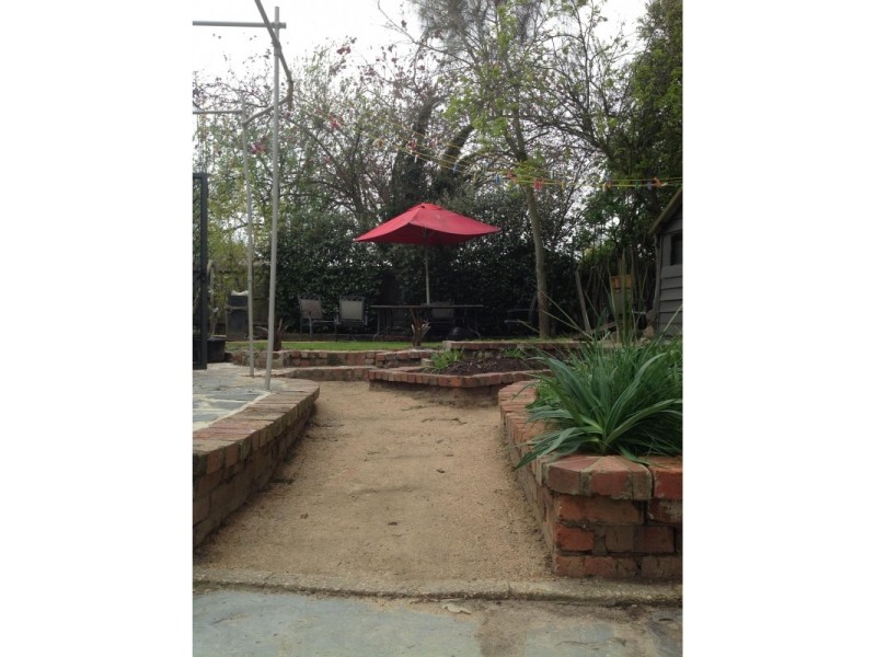 823 Laurie Street, Mount Pleasant VIC 3350