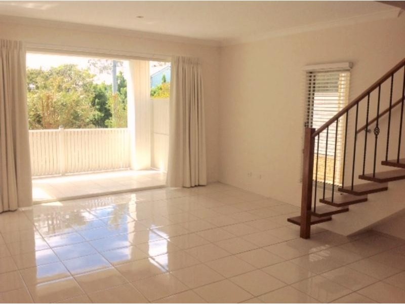 2/31 Gibson Street, Annerley QLD 4103