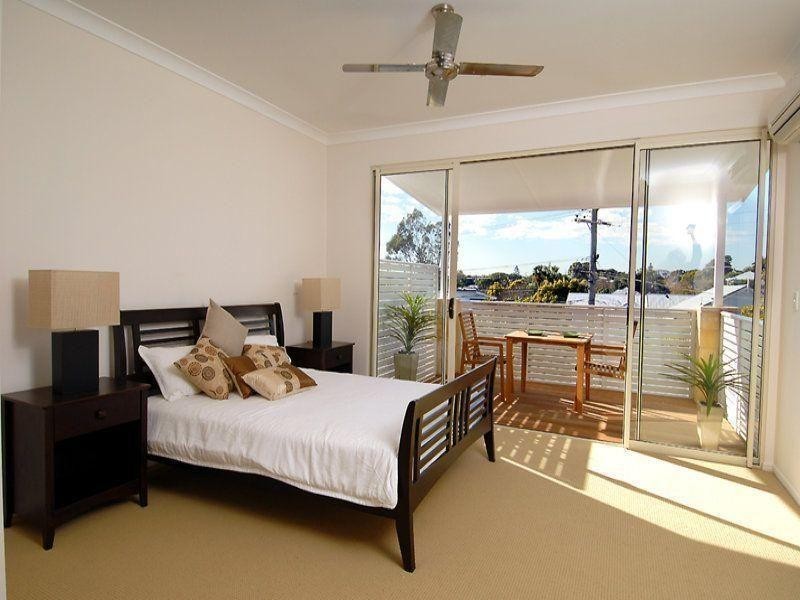 2/31 Gibson Street, Annerley QLD 4103