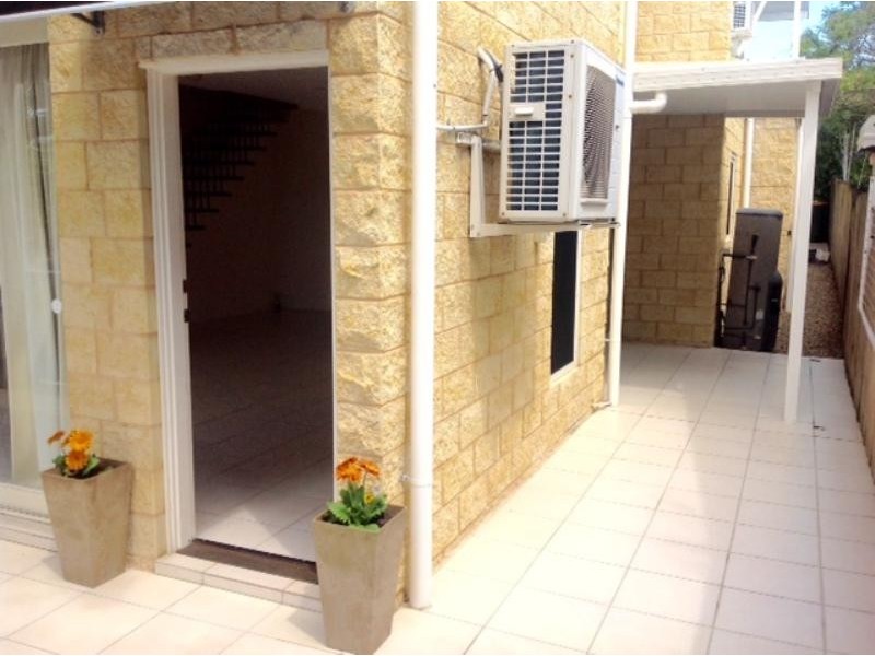 2/31 Gibson Street, Annerley QLD 4103