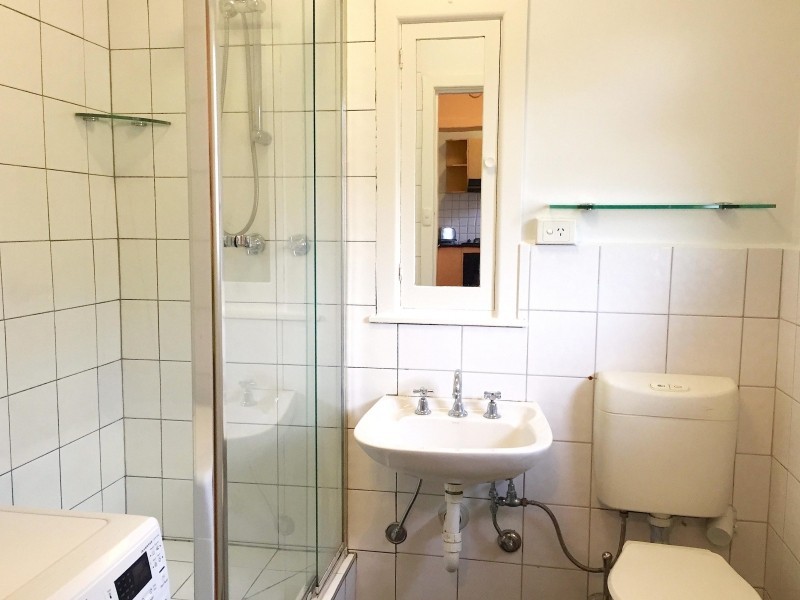 14/75 Queens Rd, Melbourne VIC 3004