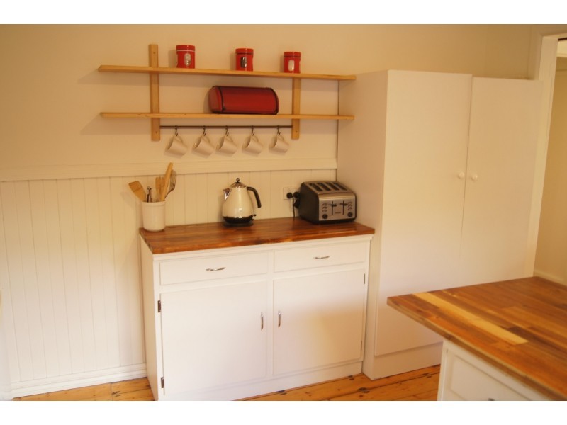 213 Larter Street, Canadian VIC 3350