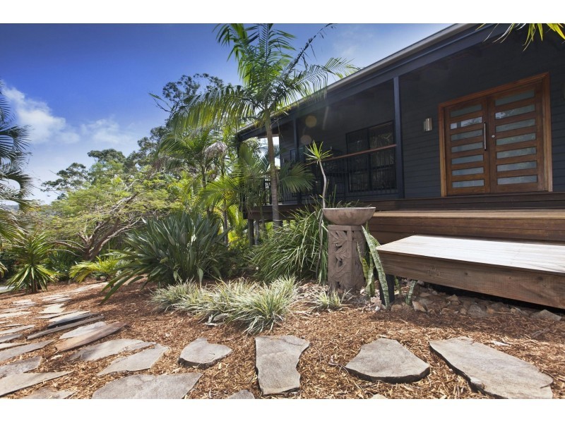 2 Tathra Place, Tallai QLD 4213