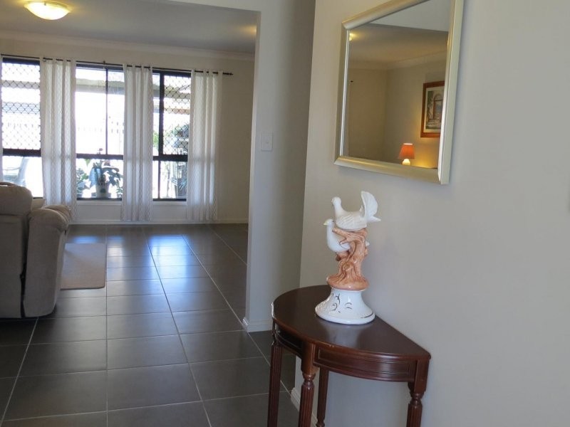 4 River Gum Court, Loganholme QLD 4129