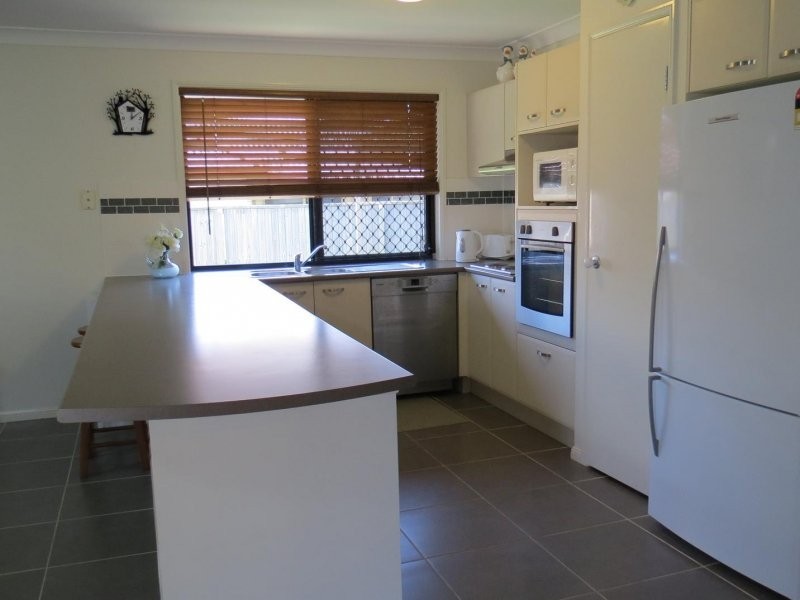 4 River Gum Court, Loganholme QLD 4129