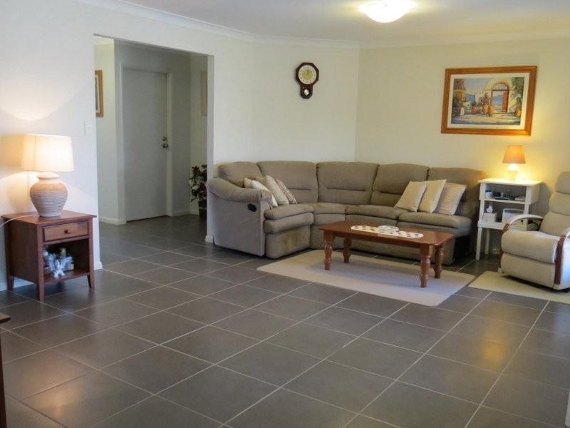 4 River Gum Court, Loganholme QLD 4129