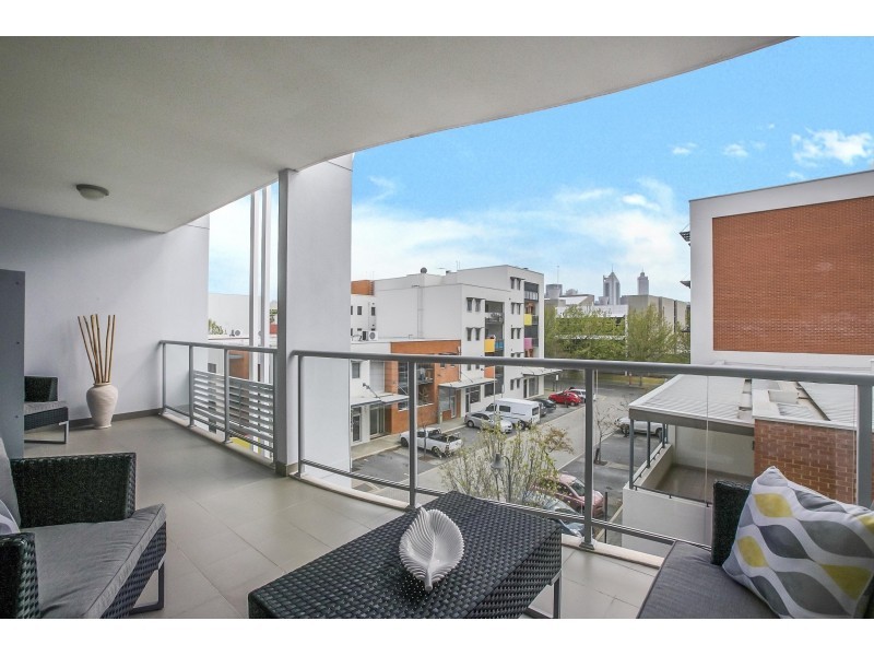 10/153 Kensington Street, East Perth WA 6004