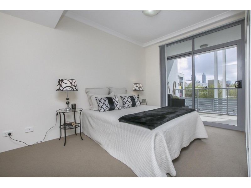 10/153 Kensington Street, East Perth WA 6004