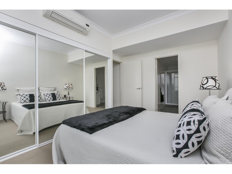 10/153 Kensington Street, East Perth WA 6004