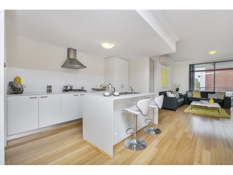 10/153 Kensington Street, East Perth WA 6004