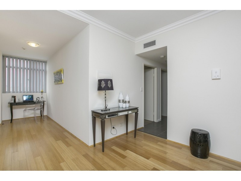 10/153 Kensington Street, East Perth WA 6004