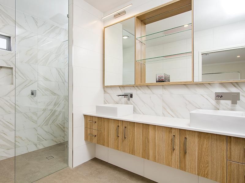 55 Shelley Street, Cannon Hill QLD 4170