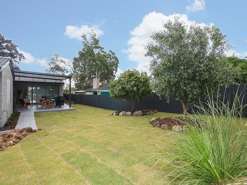 40 Valentine Road, Kelmscott WA 6111