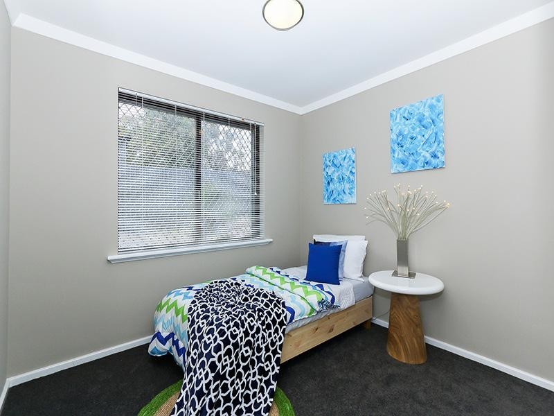 40 Valentine Road, Kelmscott WA 6111