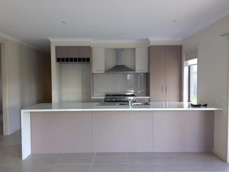 7 Redbox Drive, Thurgoona NSW 2640