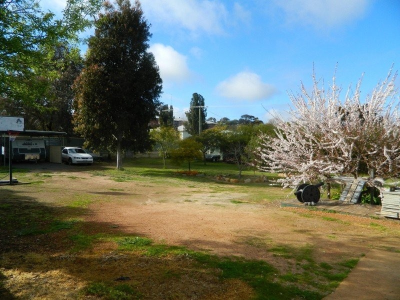 7 Butler street, Narrogin WA 6312