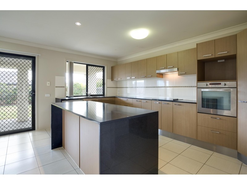 15 Fishburn Way, Eli Waters QLD 4655