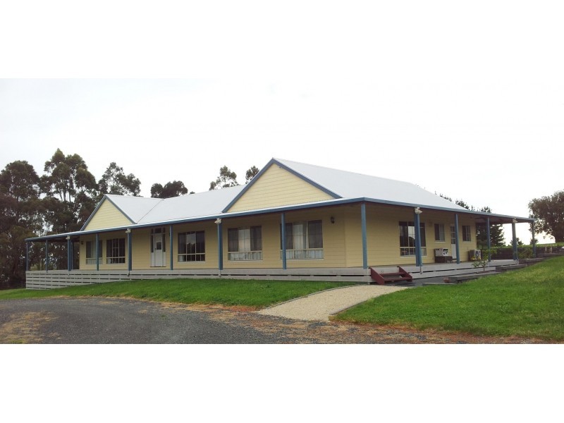 30 Jurys Road, Nyora VIC 3987