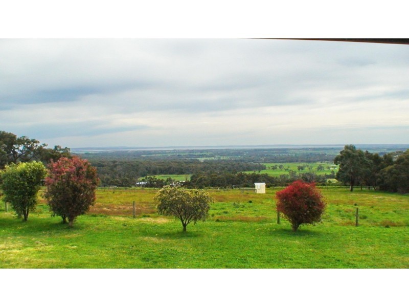 30 Jurys Road, Nyora VIC 3987